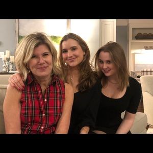 Meet your Posher, Julie